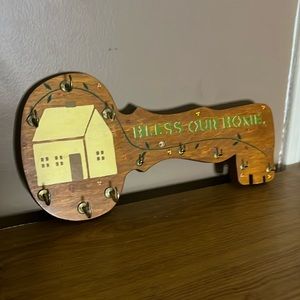 😄Handmade toll painted wooden key holder